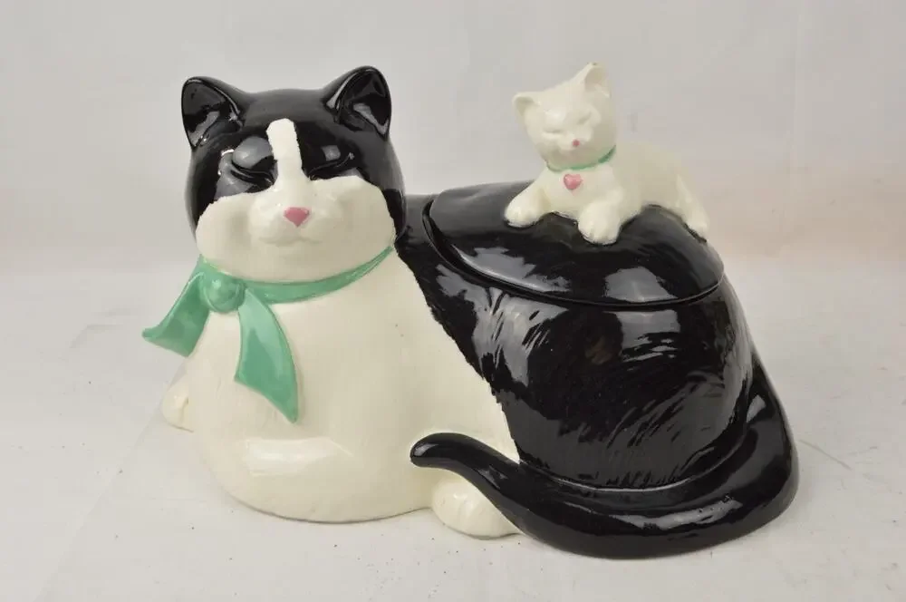 Vintage Tuxedo Cat Cookie Jar Mama Kitty w/ Baby Kitten Lid